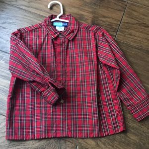 Long-sleeves button down shirt